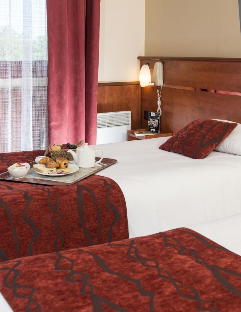Brit Hotel Nantes La Beaujoire Parc Expo Экстерьер фото