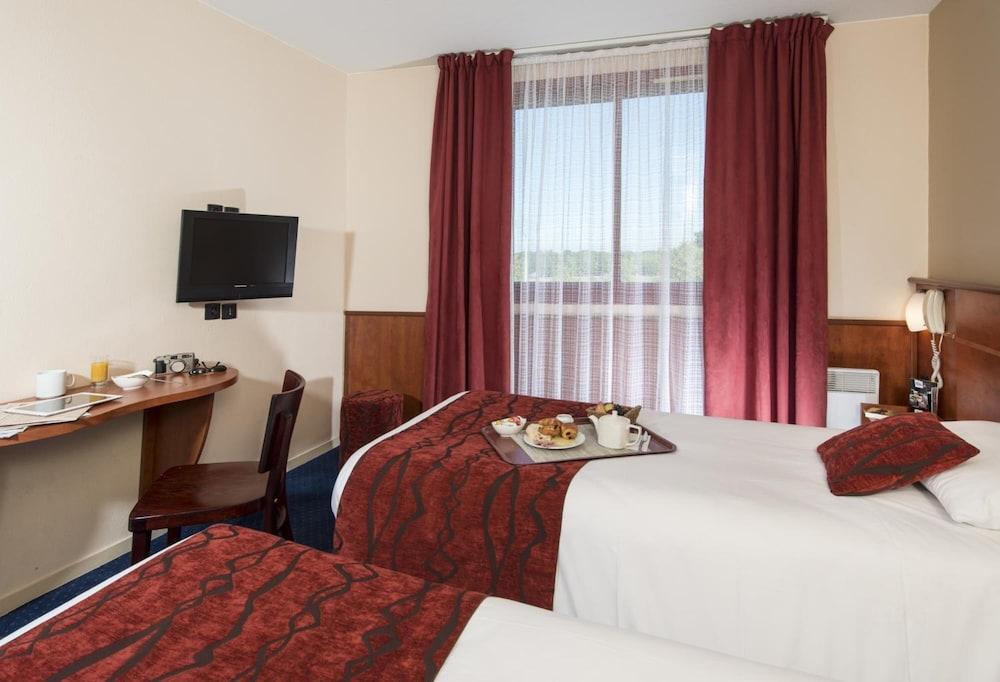 Brit Hotel Nantes La Beaujoire Parc Expo Экстерьер фото